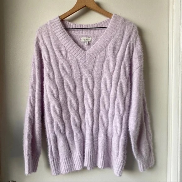 Lucky Brand Sweaters - Lucky Brand | Purple Fuzzy Eyelash Cable Knit V Neck Sweater M NWT